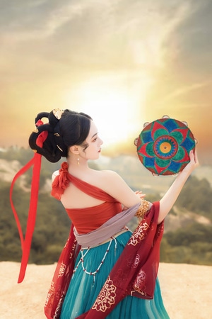 中国风-汉服-古风-飞天-敦煌 图片素材