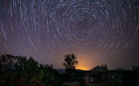 星轨-星空-北极星-慢门-星空 图片素材