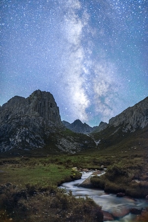 风光-旅行-青海-星空-年保玉则 图片素材