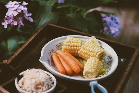 生活-早餐-虾皮-蒸蛋-玉米 图片素材