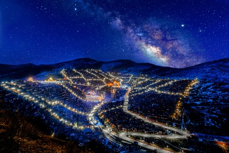 你好2020-风光-天空-夜晚-灯光 图片素材