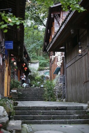生活-街道-扫街-老街-建筑 图片素材