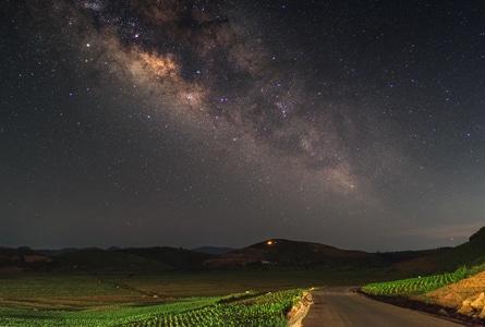 索尼-银河-星空-夜晚-云南 图片素材