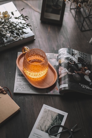 杂志-百香果酒-玻璃杯-下午茶-百香果酒 图片素材