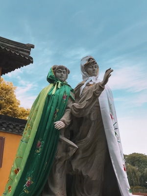 城市的色彩-随走随拍-手机拍摄-镇江金山-雕像 图片素材