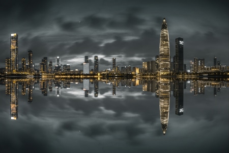 爬楼-大海-城市-结构-光影 图片素材