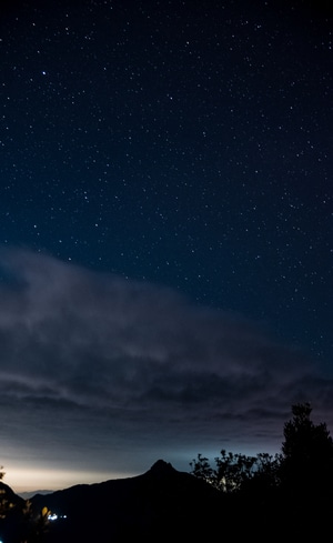 星空-夜景-凤凰山-星星-旅行 图片素材