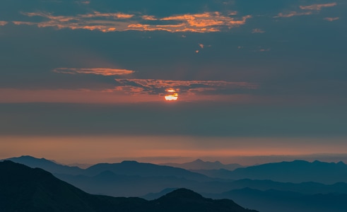 凤凰山-日出-光影-风景-风光 图片素材