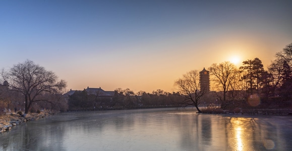 你好2020-自然风光-人在旅途-行走-北京大学 图片素材
