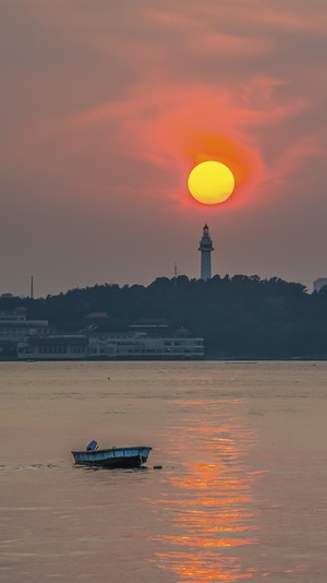 我要上封面-色彩-你好七月-落日余晖-夕阳西下 图片素材