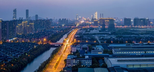在路上-街拍-城市-城市风光-夜景 图片素材