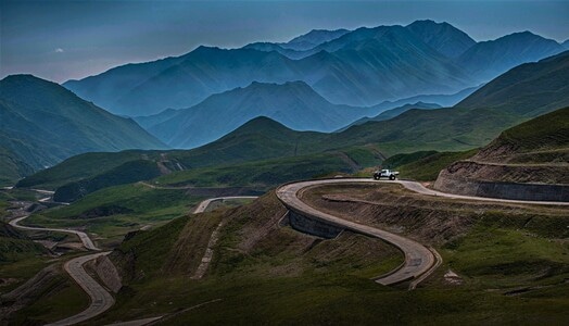 宅家-风光-自然风光-风景-山峰 图片素材