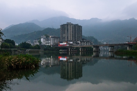 春天-县城-风景-建筑-楼房 图片素材