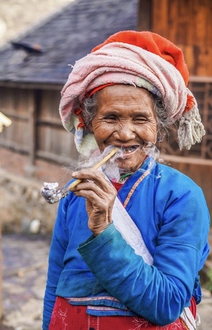 旅行-边境地区-缅甸-女性-女人 图片素材