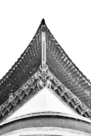 手机摄影-黑白-古建筑-房屋-房檐 图片素材