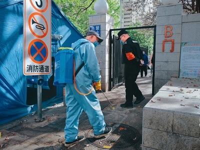 手机摄影-街头摄影-人文-纪实-男人 图片素材