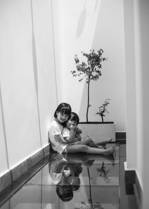 人像-儿童摄影-摄影-小女孩-儿童 图片素材