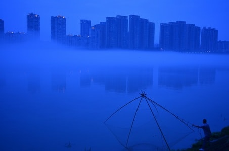纪实-岷江边-捕鱼-岷江-岷江边 图片素材