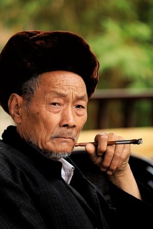 五一小长假-随拍-人像-老人-男性 图片素材