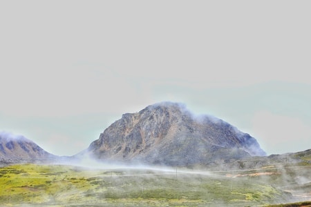 旅拍-第一次在雨中翻越-风景-风光-山 图片素材