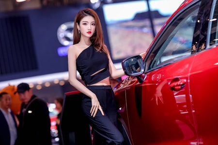 车展-车模-摄影-人像-美女 图片素材