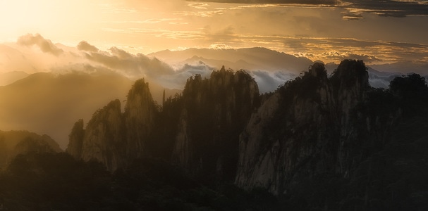 风光-后期-色彩-丁达尔-黄山 图片素材