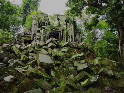 柬埔寨-旅行-崩密列-古建筑-吴哥窟 图片素材