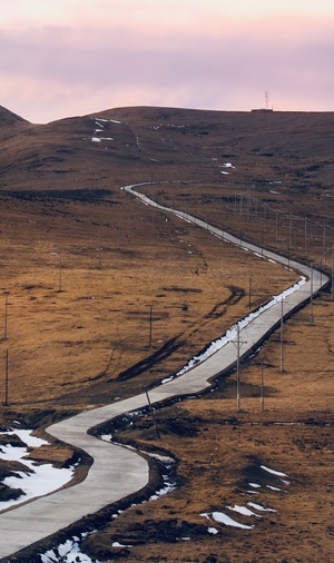 旅行-风光-日落-蜿蜒-道路 图片素材