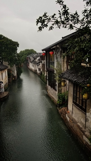古镇-雨-古镇-房屋-古建筑 图片素材