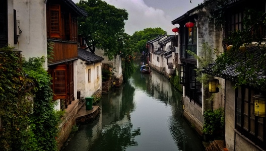 古镇-雨-古镇-房屋-古建筑 图片素材