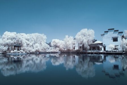 蓝天-旅行-季节-红外摄影-风光 图片素材