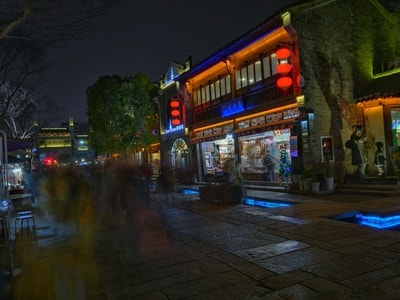 老门东-手机-老门东-夜景-楼房 图片素材