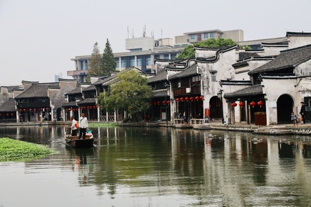 旅行-街头-古镇-小镇-河流 图片素材
