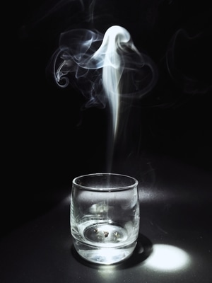 静物-烟雾-烟雾-杯子-玻璃杯 图片素材