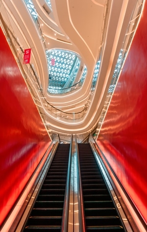 空间-电梯-红色-建筑-色彩 图片素材