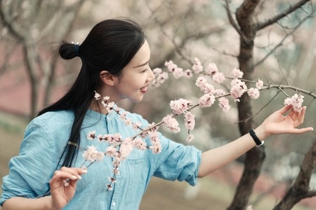 人像-抓拍-女人-女性-美女 图片素材