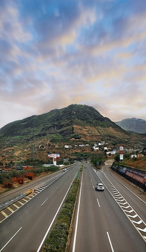 手机摄影-雅西高速-公路-风景-风光 图片素材