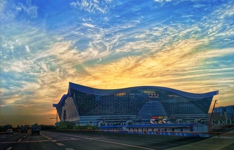 手机摄影-夕阳-下班途中-建筑-房屋 图片素材
