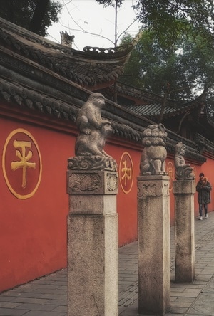 我的2019-手机摄影-房屋-雕像-猴子雕像 图片素材