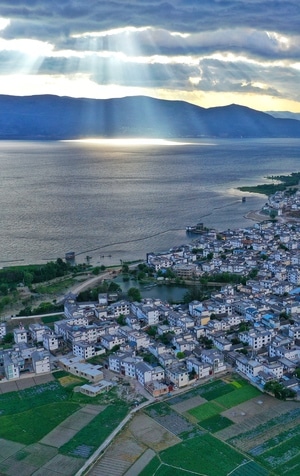 大理白族自治州-风景-夕阳-旅行-纪实 图片素材