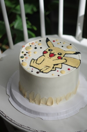 餐桌幸福-烘焙-生日蛋糕-美食-蛋糕 图片素材