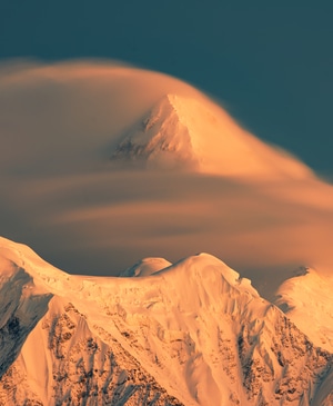 雪山-日落-云-霞光-纹理 图片素材