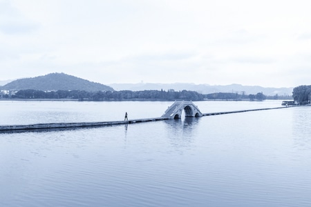 旅行-湖泊-蓝-建筑-雪 图片素材
