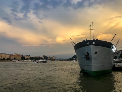 河流-夕阳-港口-船-河流 图片素材