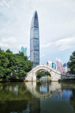 深圳-手机-城市-公园-河流 图片素材