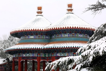 初雪-双亭-佛塔-宫殿-寺庙 图片素材