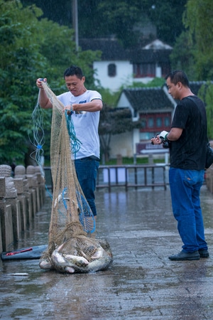 你好2020-捕鱼-男人-男性-捕鱼人 图片素材