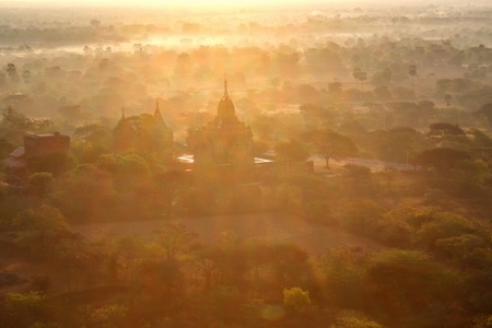 旅行-纪实-缅甸-蒲甘-迷雾 图片素材