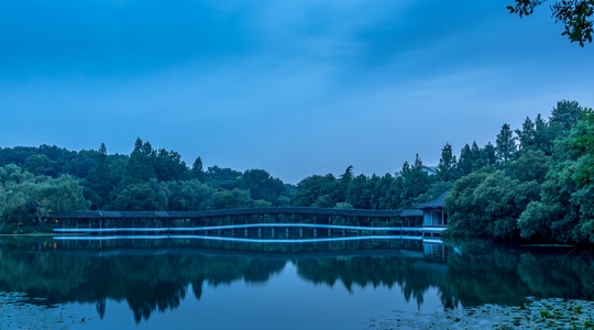 旅拍-在路上-旅行-自然-庭院 图片素材