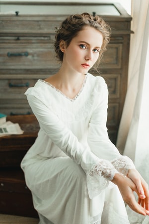 人像-唯美-外模-长袍（礼服）-女性 图片素材